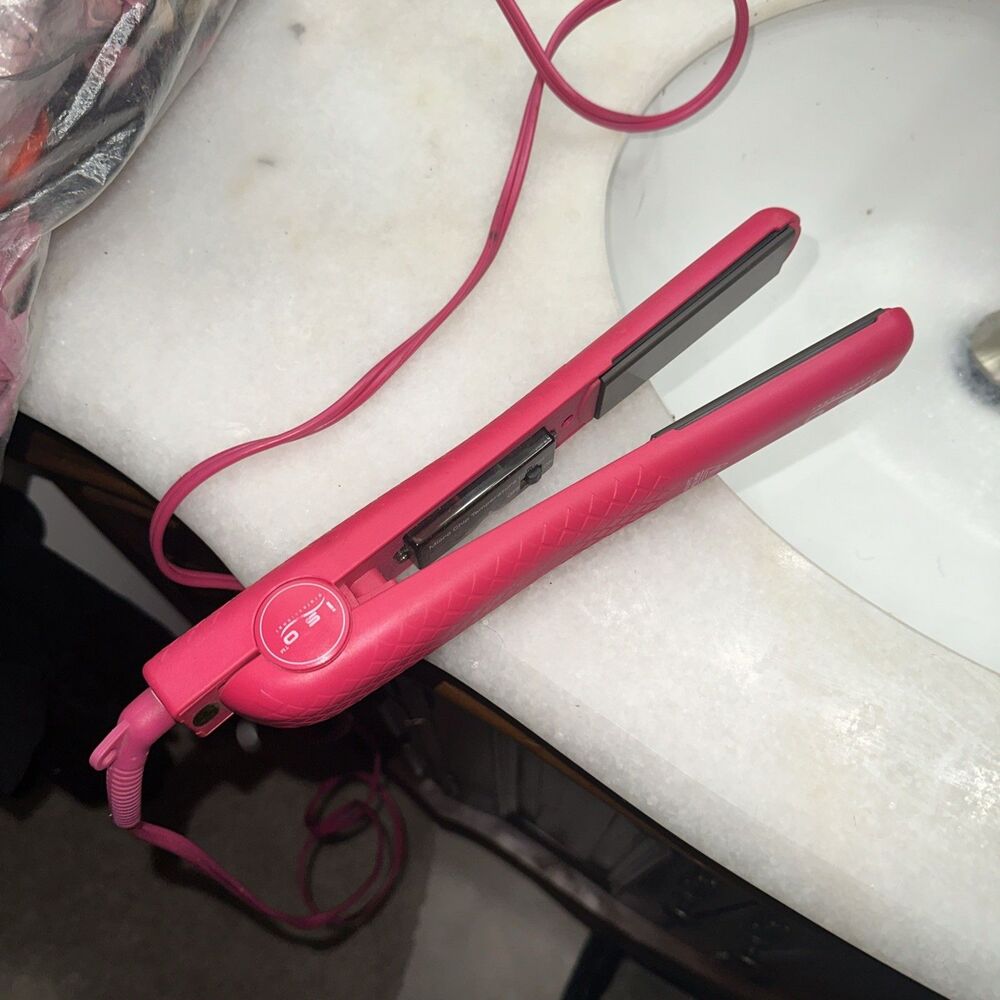 ISO Pro Super Spectrum Collection Ceramic Flat Iron Hair Straightener - Pink